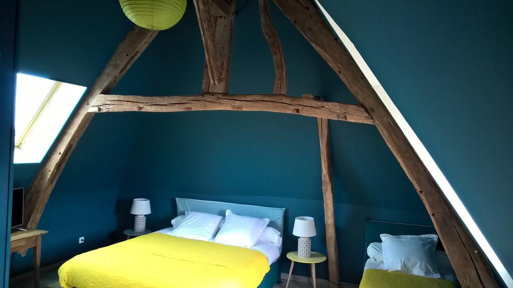 Le Saint Aubin- Maison D Hotes Dans Ce Monastere Du 16 Siecle Amfreville-la-Campagne Eksteriør billede